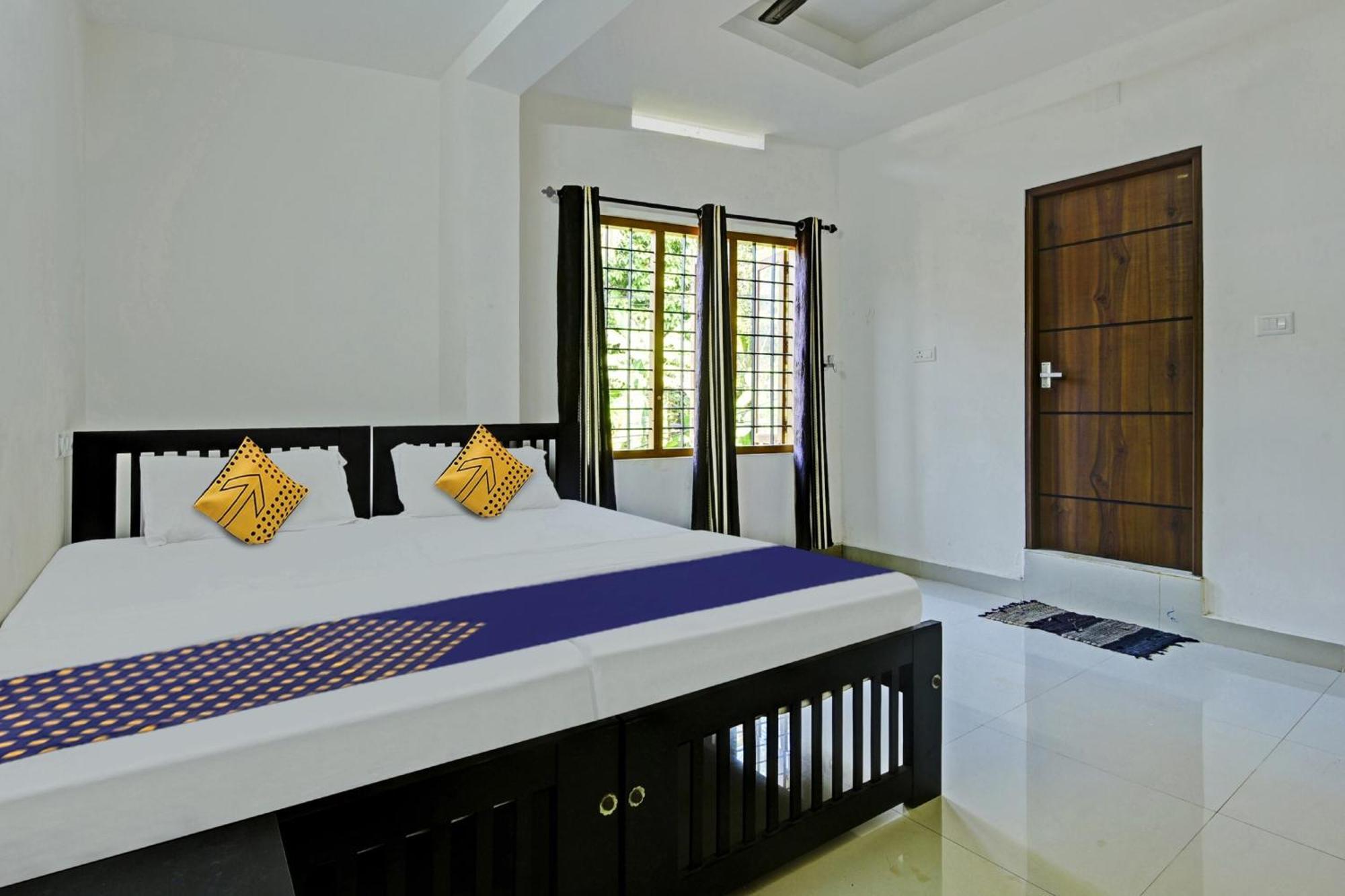 Hotel O Royal Residency Erattupetta Exterior photo