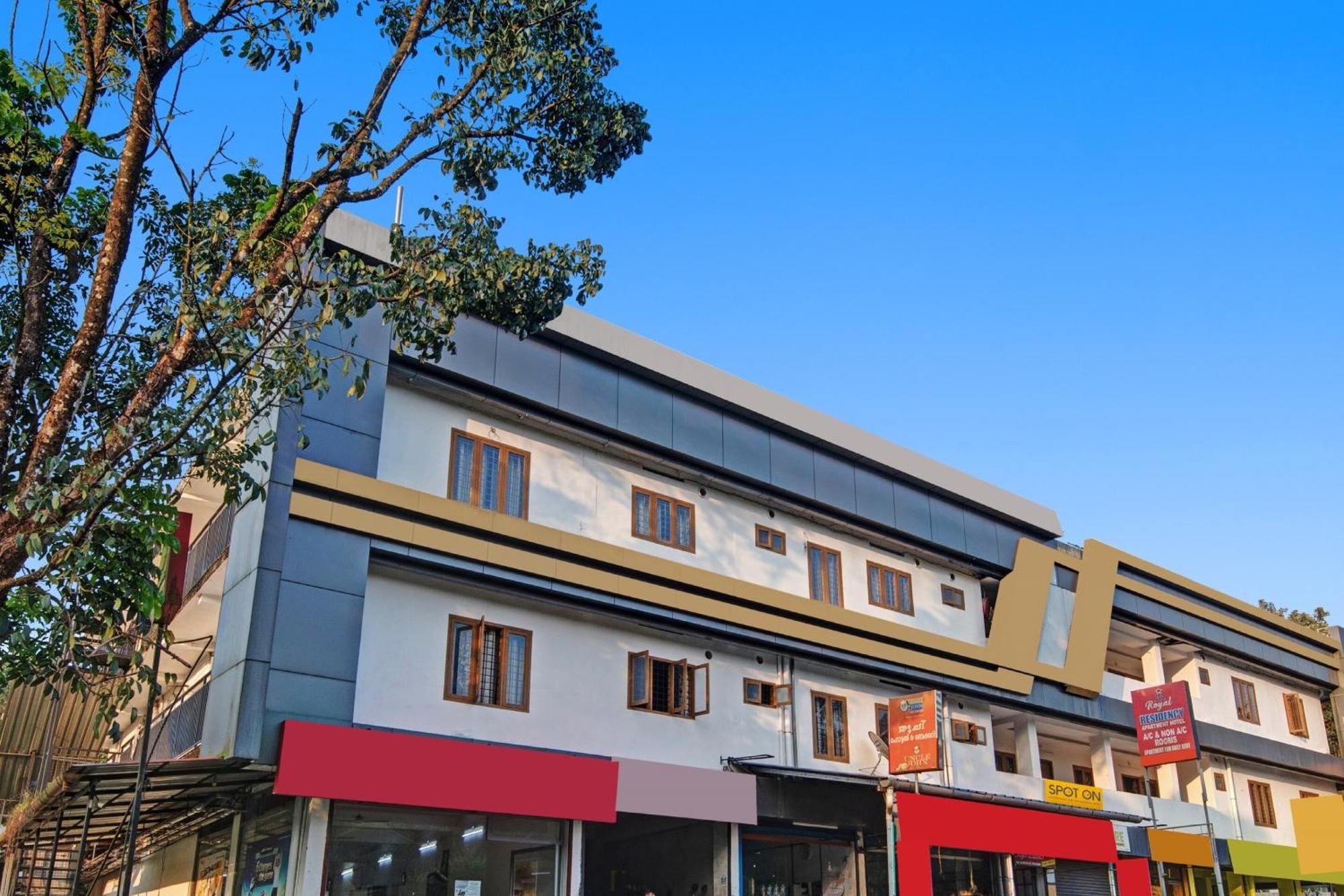 Hotel O Royal Residency Erattupetta Exterior photo